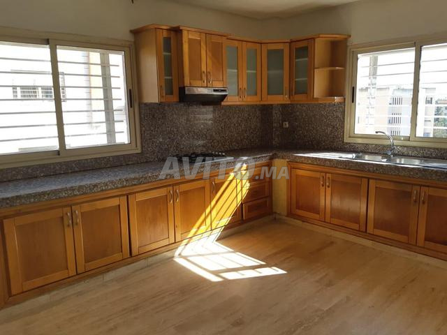 شقة للإيجار 110 م² في الدار البيضاء