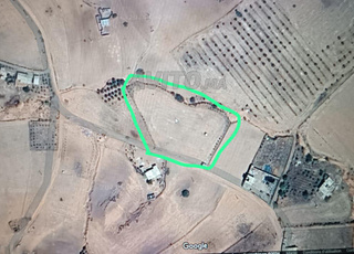 أرض مابين خنيفرة و البرج