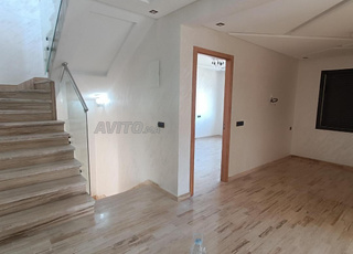 Haut villa luxe 170 m2 a boustan 3 face avec garag