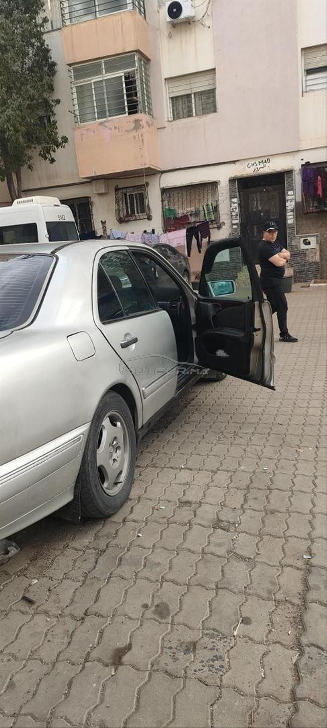 Mercedes E250