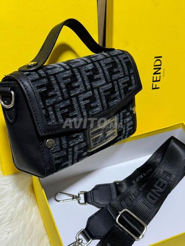 Sac Fendi Chic FN8977