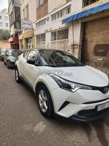 Toyota C-HR occasion Hybride Modèle 