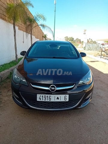 Opel Astra occasion Diesel Modèle 