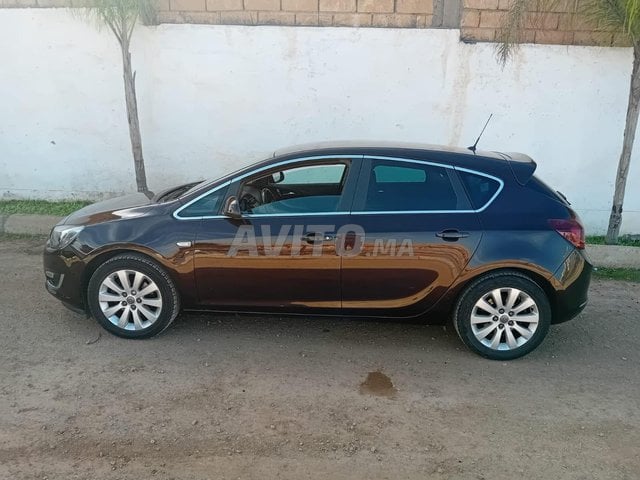 Opel Astra occasion Diesel Modèle 