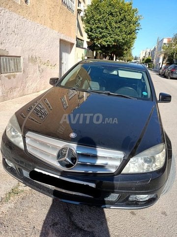 Mercedes-Benz 220 occasion Diesel Modèle 