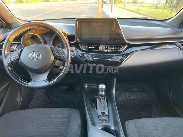 Toyota C-HR occasion Hybride Modèle 