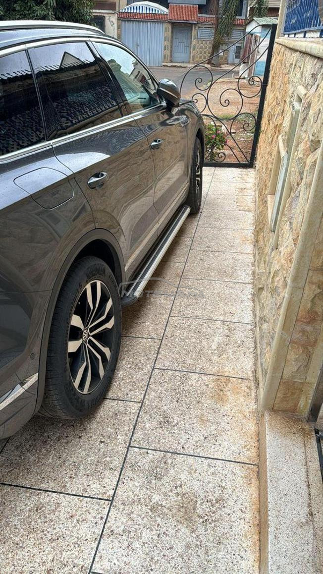 Volkswagen Touareg Diesel Automatique 2020 à Rabat
