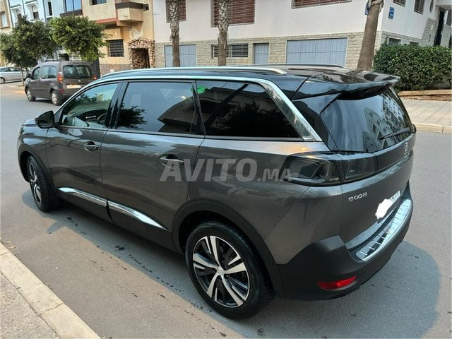 Peugeot 5008 occasion Diesel Modèle 