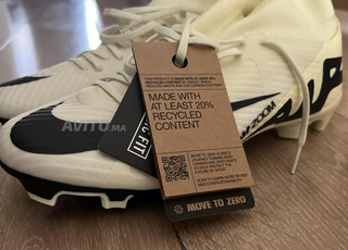 Crampons de foot nike mercurial neuf a vendre 