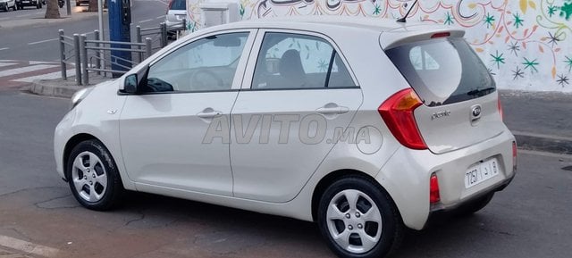 Kia Picanto occasion Essence Modèle 