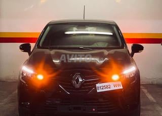 Location de voiture clio 5