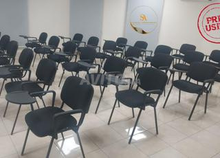 كرسي مع مكاتب للكتابة مستورد ومسند للذراع