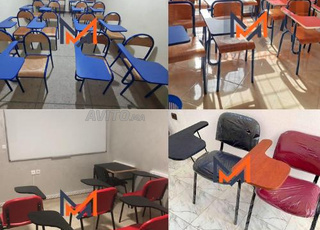 les chaises écritoires en bois  