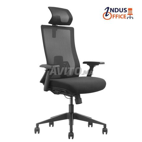 des chaises président et visiteurs en mech  - 2