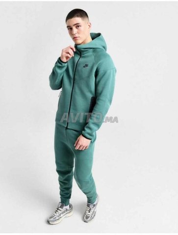 nike tech fleece 2024 original