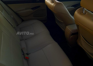 Honda Civic Berline Essence Manuelle 2008 à Temara