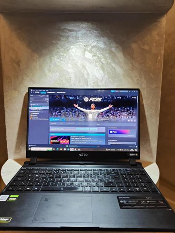 RTX 3060 - I7 10éme- Gigabyte Aero