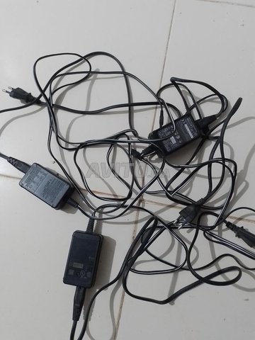 chargeur camescope sony