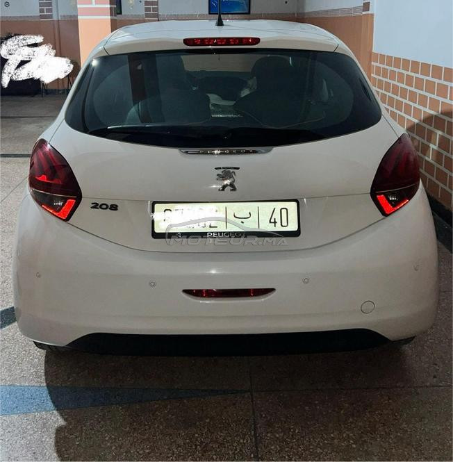Peugeot 208 à Tanger