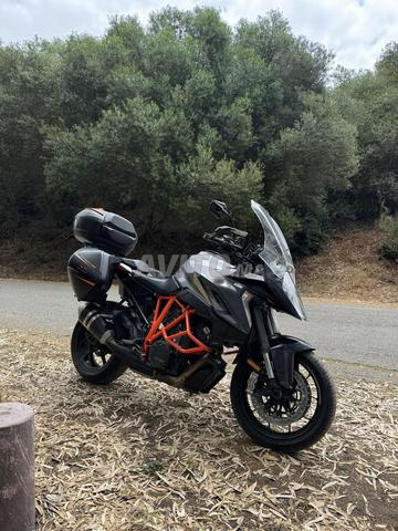 KTM 1290 SUPER DUKE GT 