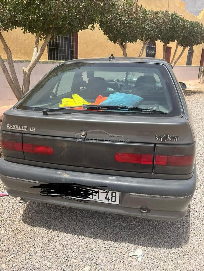 Renault 19 Diesel Manuelle 1995 à Al Aaroui
