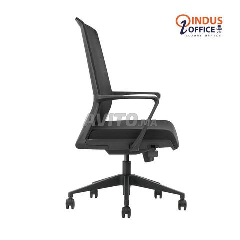 A vendre chaise de bureau REF K1-BM-01