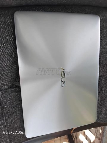 Asus i7 7ème génération ram 8go 512go 