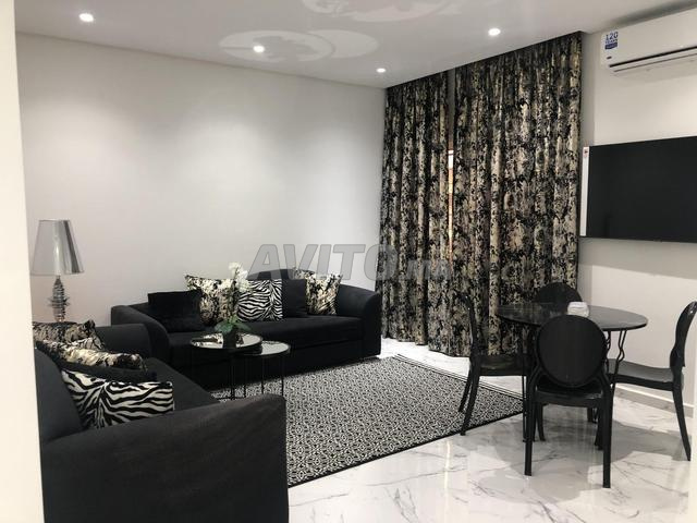 شقة مفروشة نظيفة غرفة وصالة كما في الصور