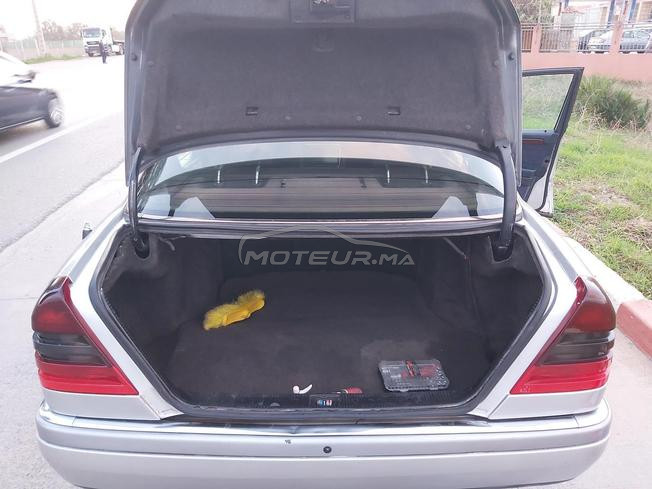 Mercedes-benz w202 c220  1995 dd 2000