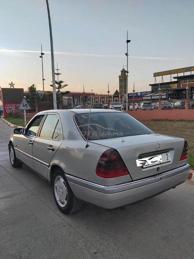 Mercedes-benz w202 c220  1995 dd 2000