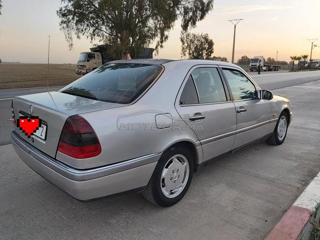 Mercedes-benz w202 c220  1995 dd 2000