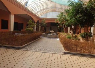 Villa Traditionnelle à Targa, Marrakech – 5000 m²