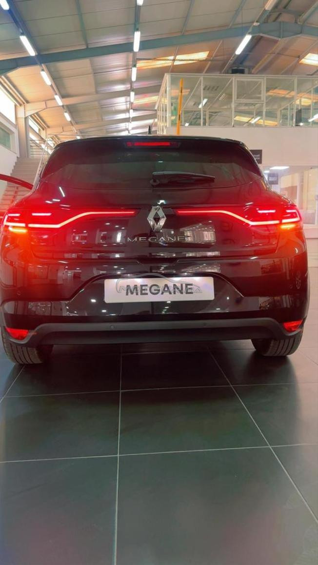 Renault Megane 4 Diesel Automatique 2024 à Salé