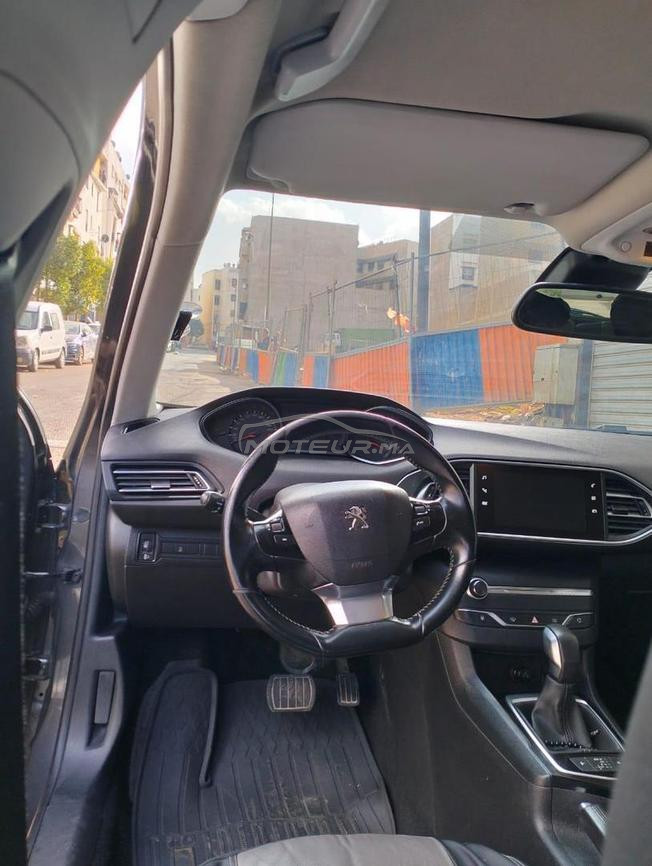 Peugeot 308 Diesel Automatique 2018 à Casablanca