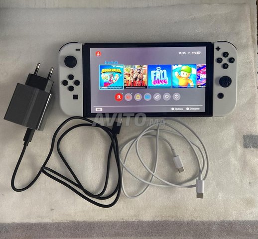 Nintendo Switch OLED En Trés Bonne Etat