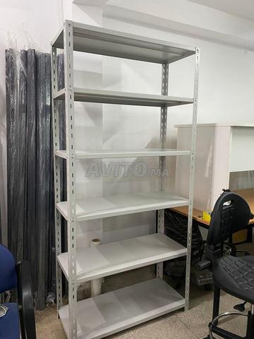 étagères pour stockage / archive