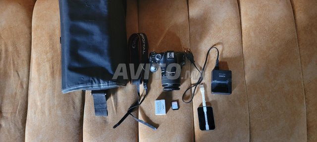 camera canon 600D with all accessories 