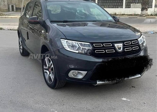 Dacia Sandero Stepway 2019 Tout option.