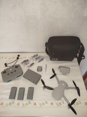Drone Dji Mini 2 et accessoires