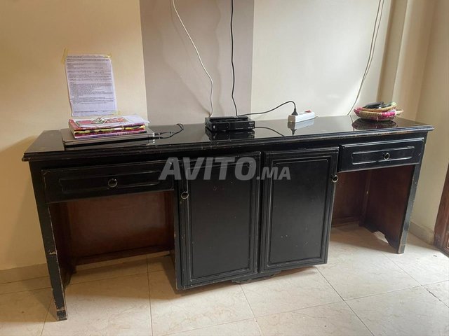 Meuble télé en bois /2 bureau 