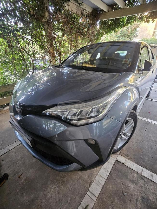 CHR hybride toyota a vendre
