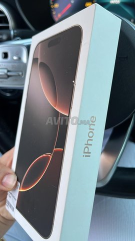 iPhone 16 pro Max neuf