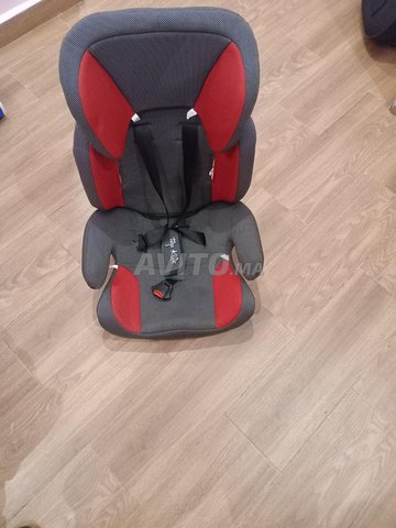 Siège auto pour enfant à partir de 3 ans