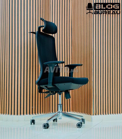 Chaise de bureau moderne avec appui-tête ajustable