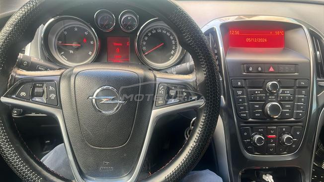 Opel Astra J Diesel Manuelle 2013 à Casablanca