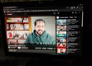 شاشة كمبيوتر 