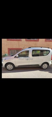 Renault express a Benslimane 