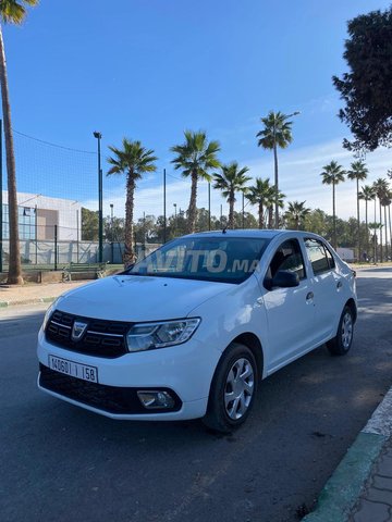 Dacia Logan Diesel Manuelle 2019 à Deroua