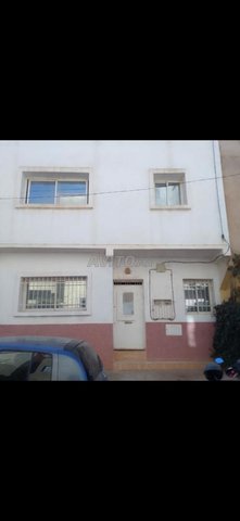 دار للبيع سبع عيون 