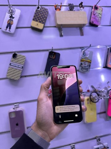 iPhone 11 Pro (64Gb, batterie 80) Blanc